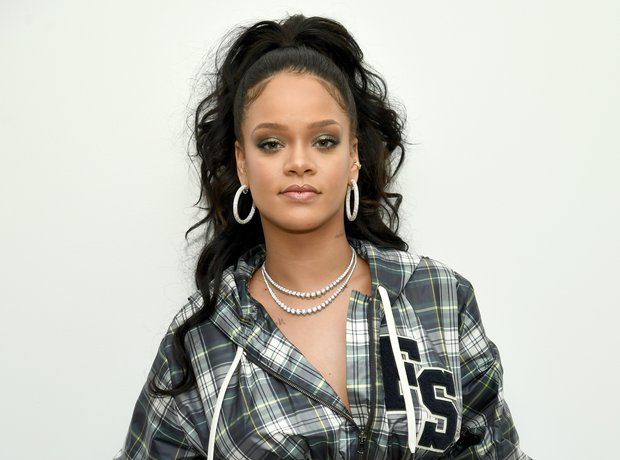 Rihanna Previously Turned Down The Super Bowl Halftime Show Because of Colin Kaepernick