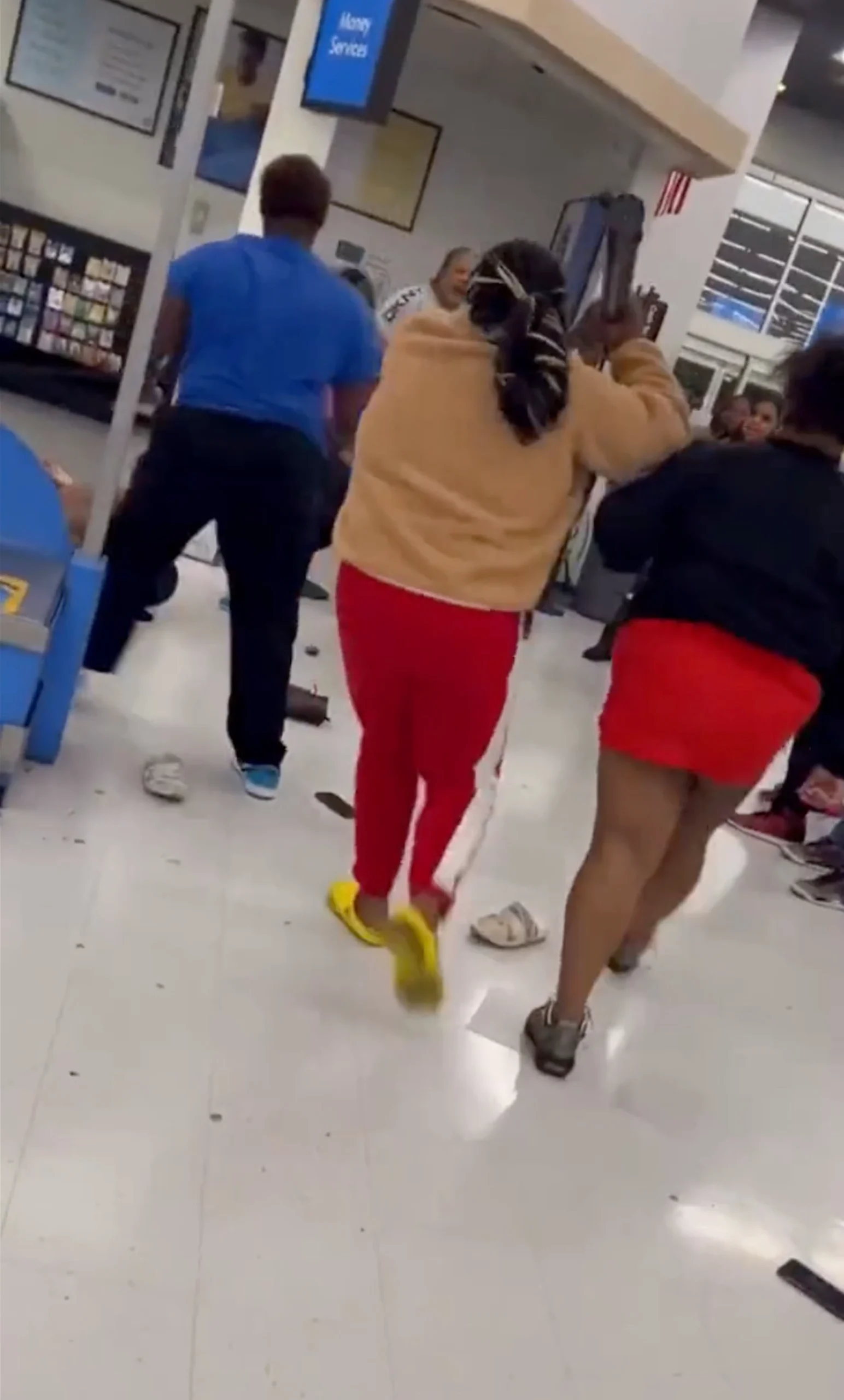 Video Shows A Chaotic Wild Brawl Raging In Missouri Walmart